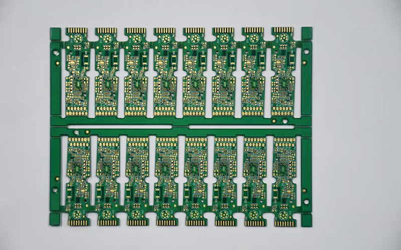 PCB印制線路板按產業鏈上下游來分，有幾大類